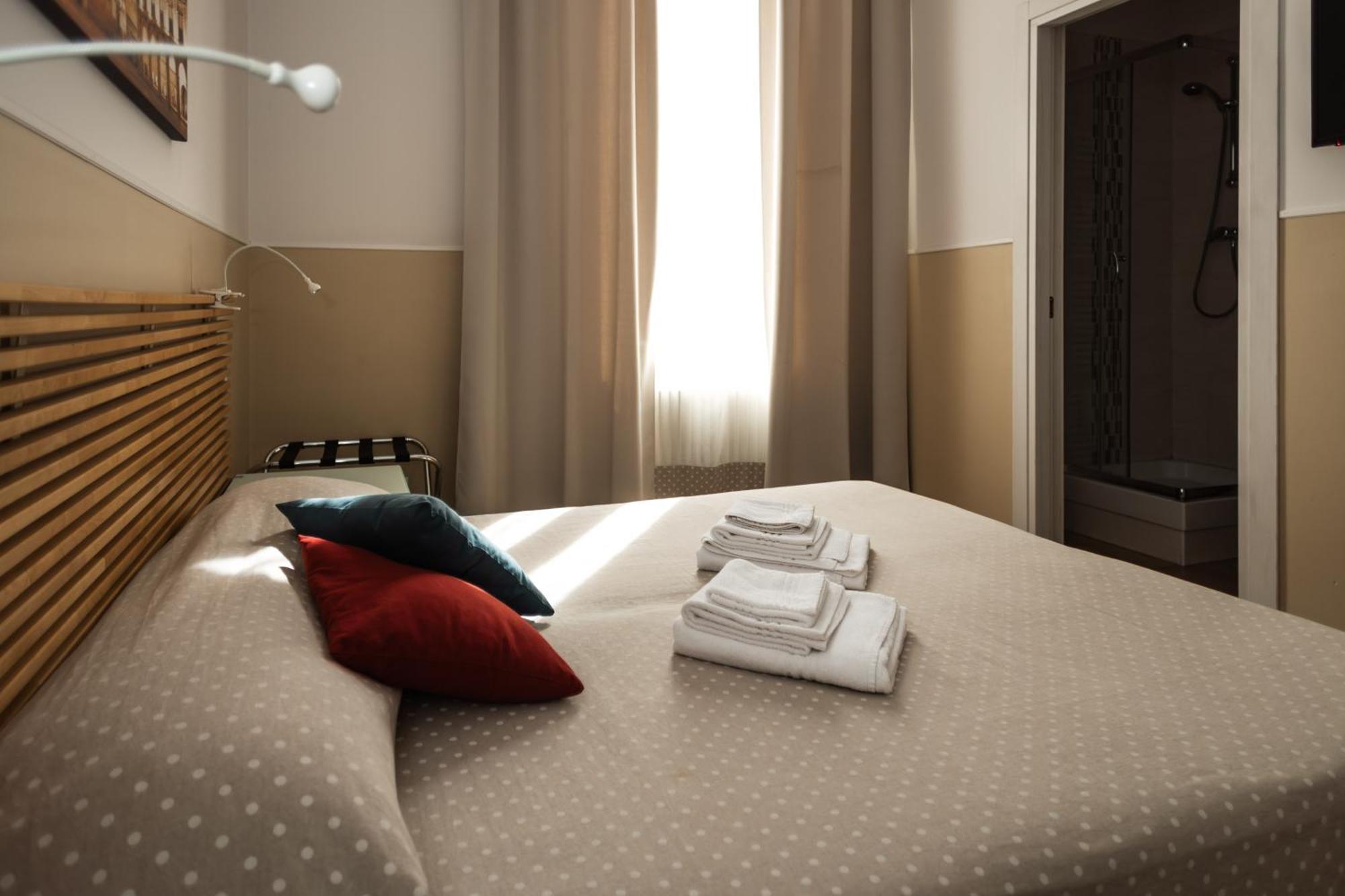 Il Tiro Rooms Bologna Bagian luar foto