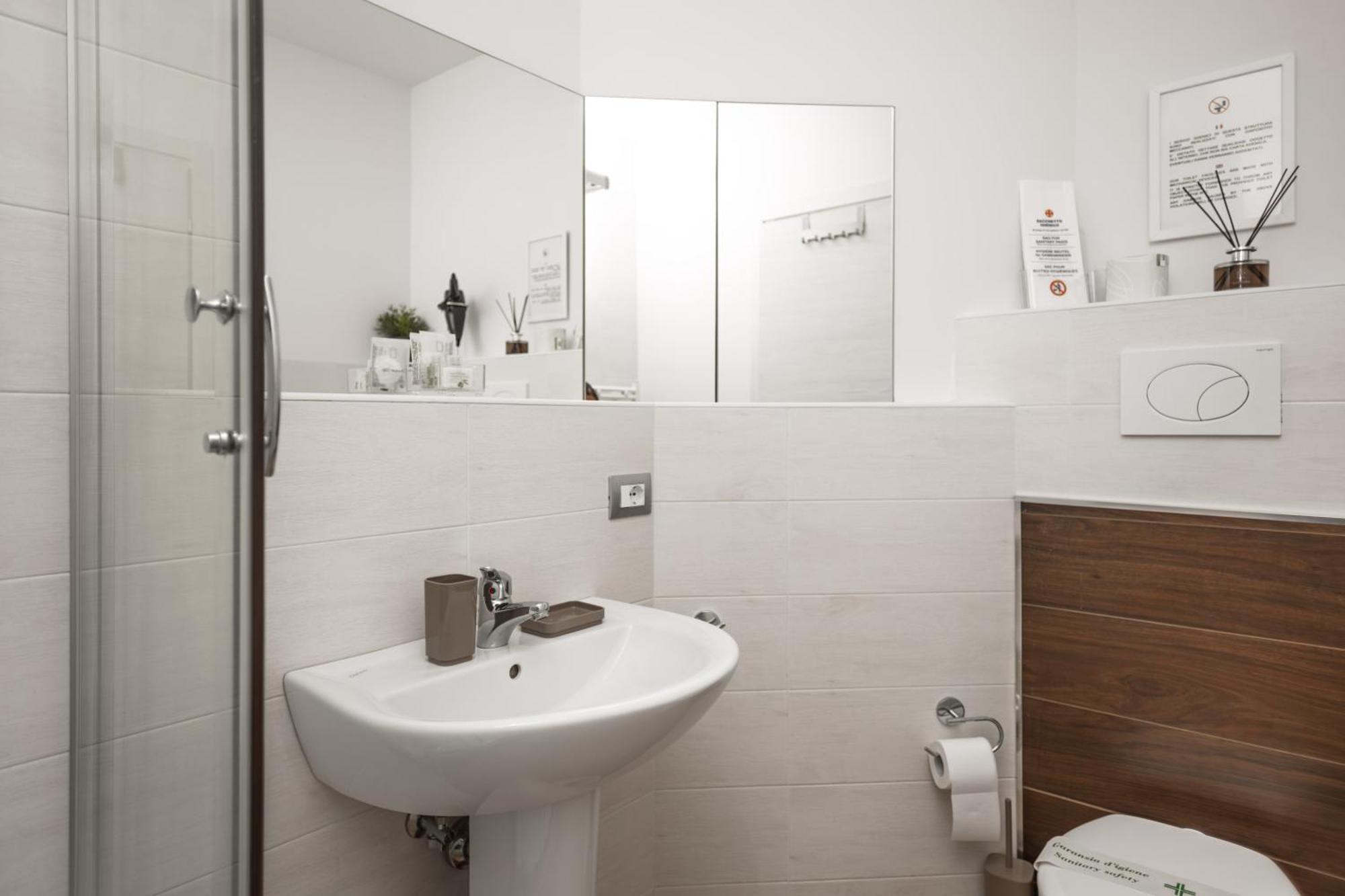Il Tiro Rooms Bologna Bagian luar foto