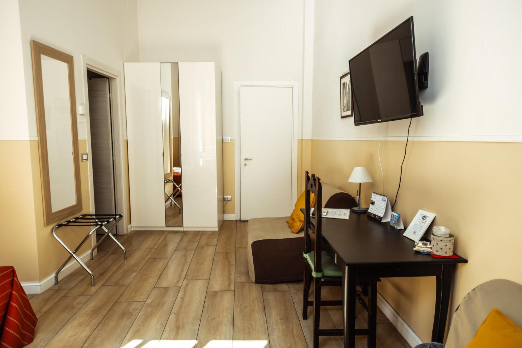 Il Tiro Rooms Bologna Bagian luar foto