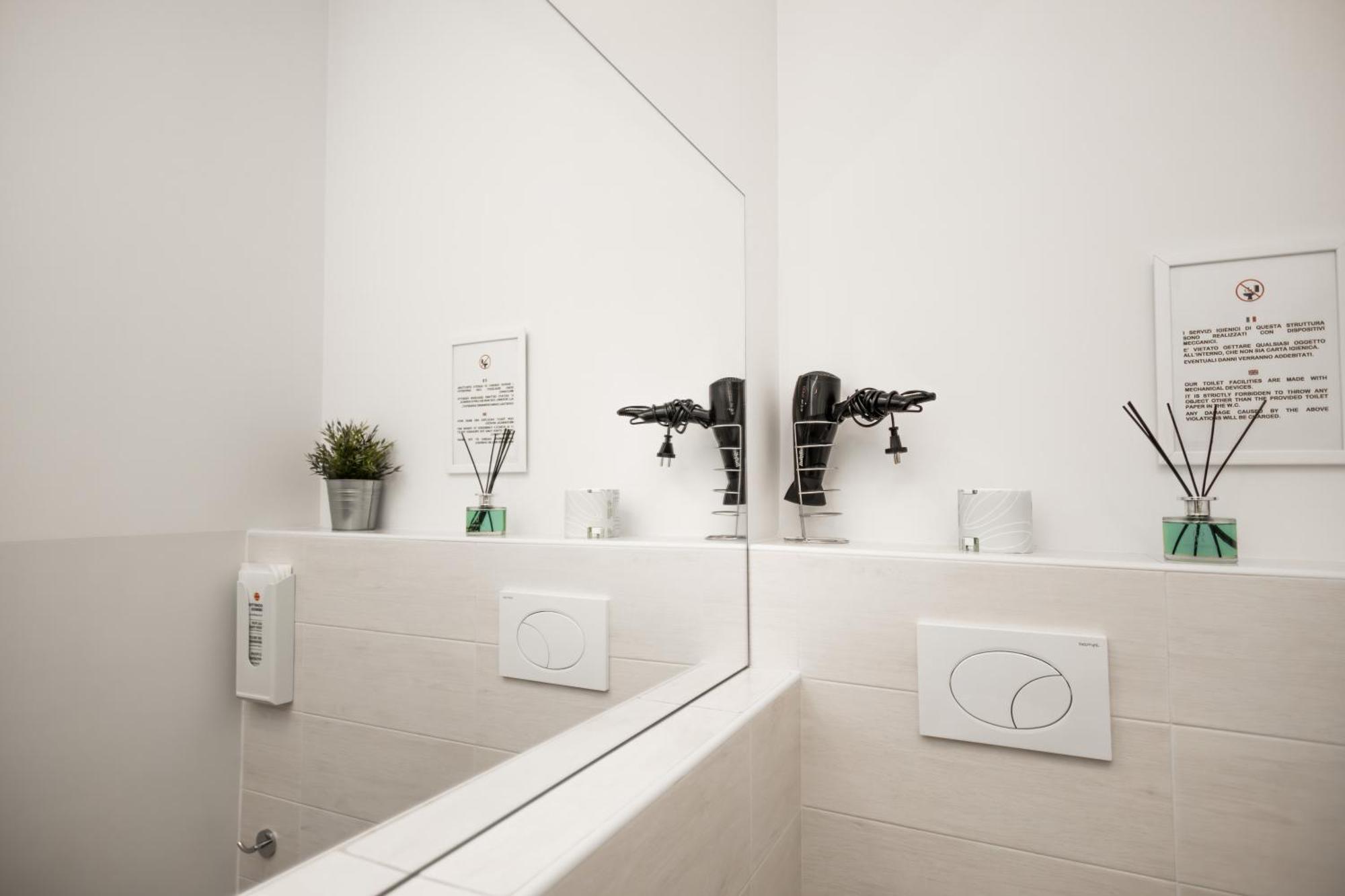 Il Tiro Rooms Bologna Bagian luar foto